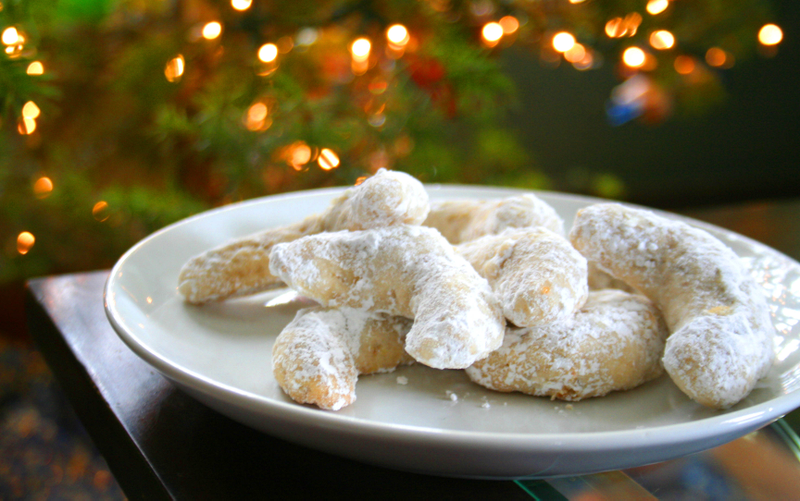 Illustration for article titled Our favorite holiday cookie recipes, pt. 3: Walnut crescent cookies